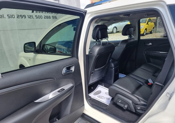 Fiat Freemont cena 45900 przebieg: 146000, rok produkcji 2014 z Nowogard małe 704